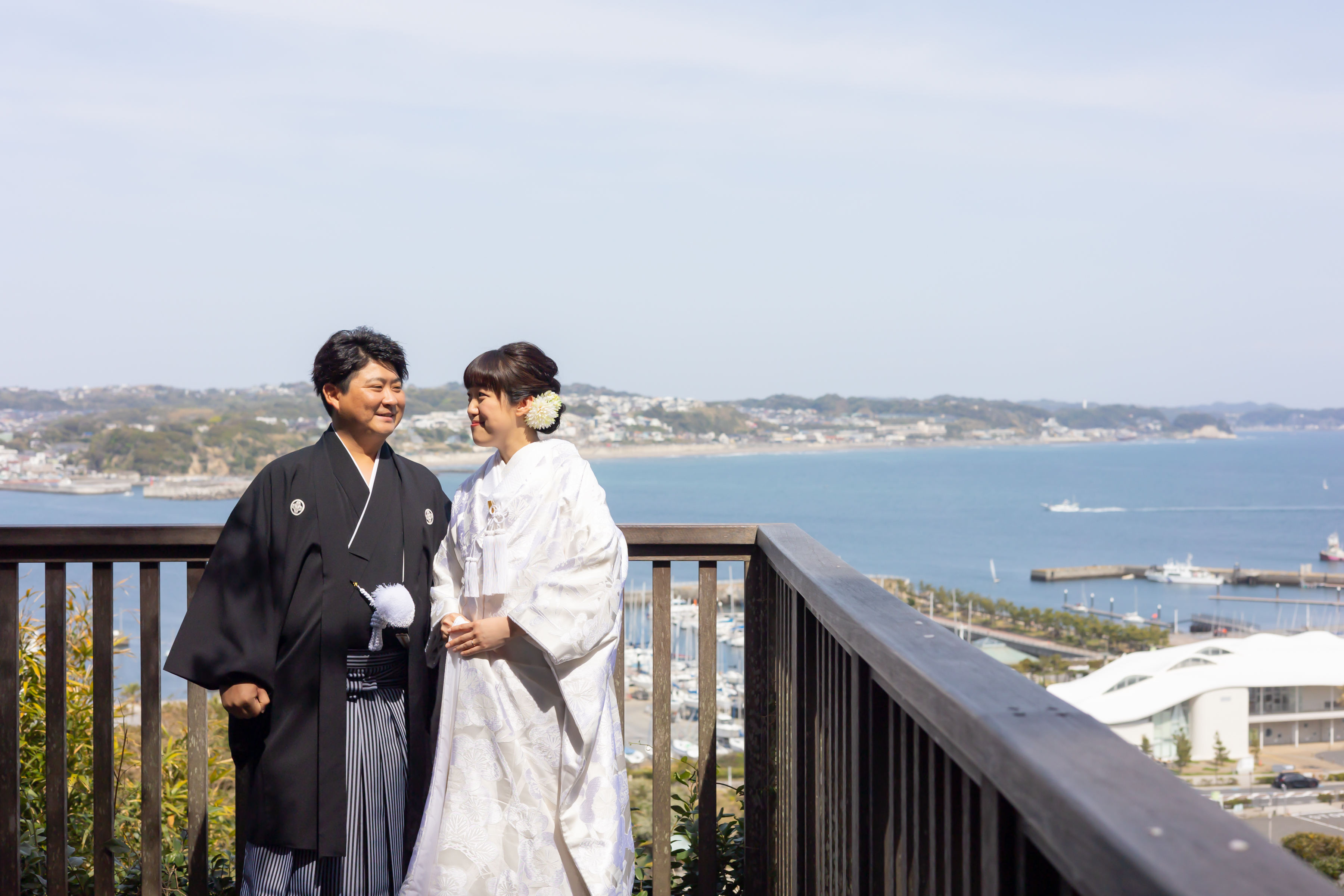 小さな結婚式横浜店～江島神社で挙式後にプチロケーション撮影を～